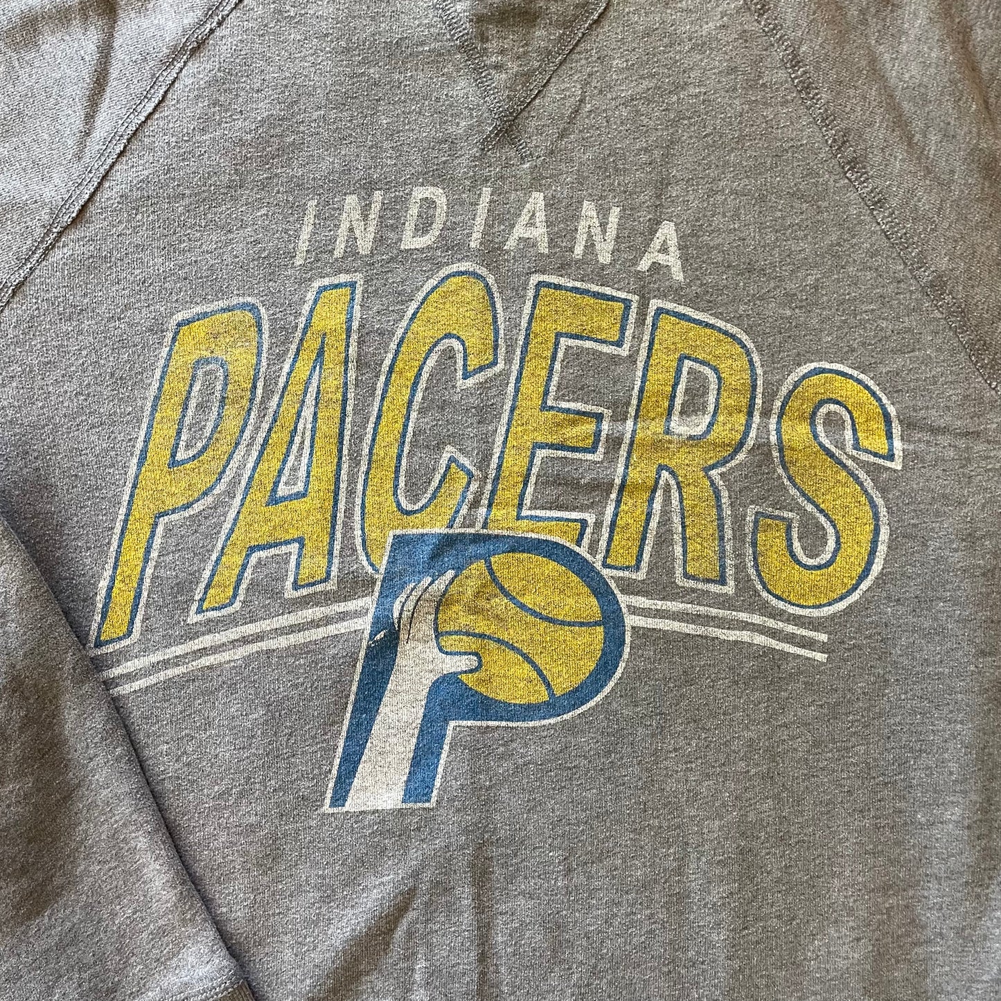 Indiana Pacers Lightweight Sweatshirt - Men’s M